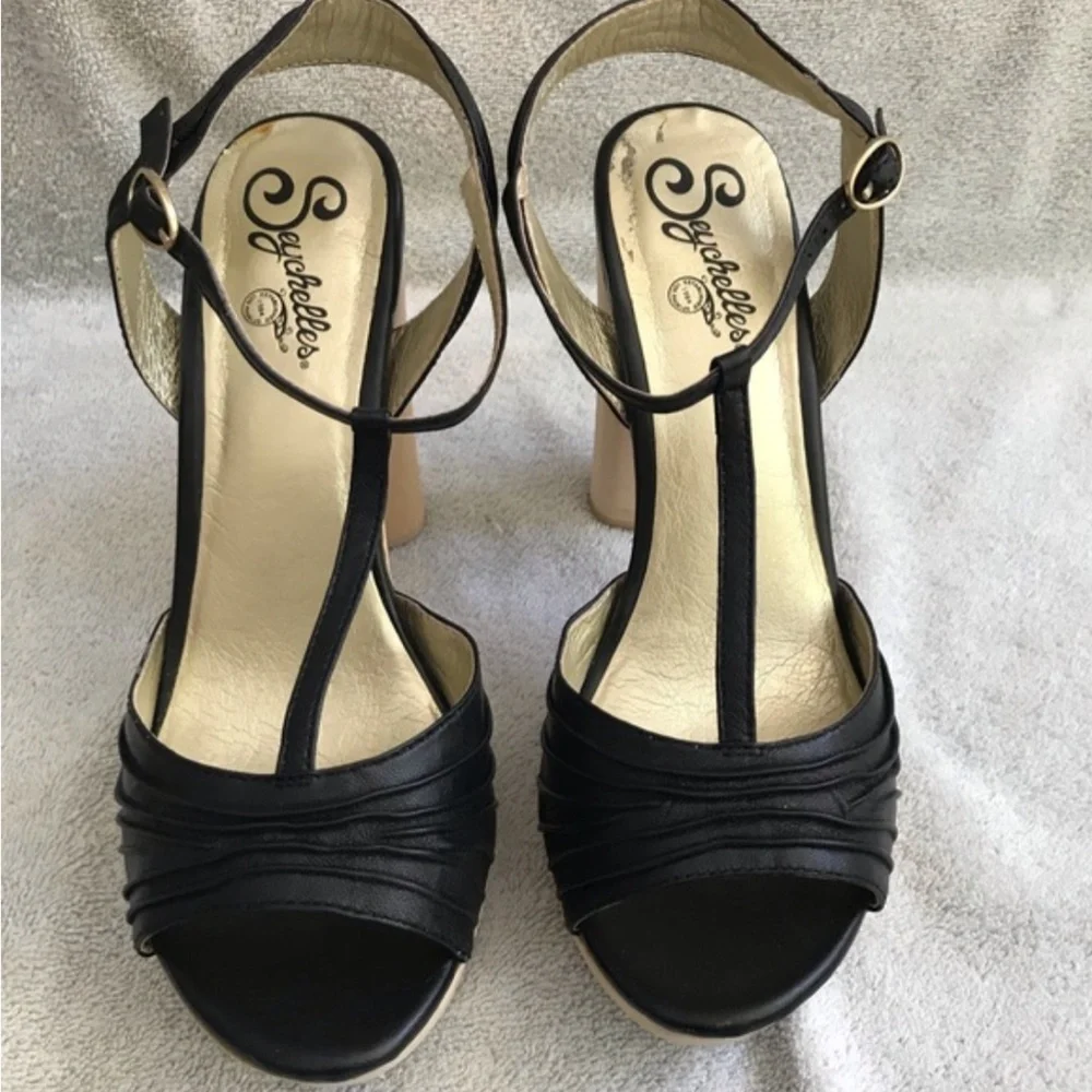 Seychelles Leather Sandals  5 inch Heels Size 8.5 Black Platform High Heel New